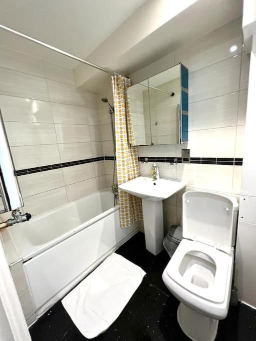 Comfortable Studio Flat Near Central Лондон Экстерьер фото